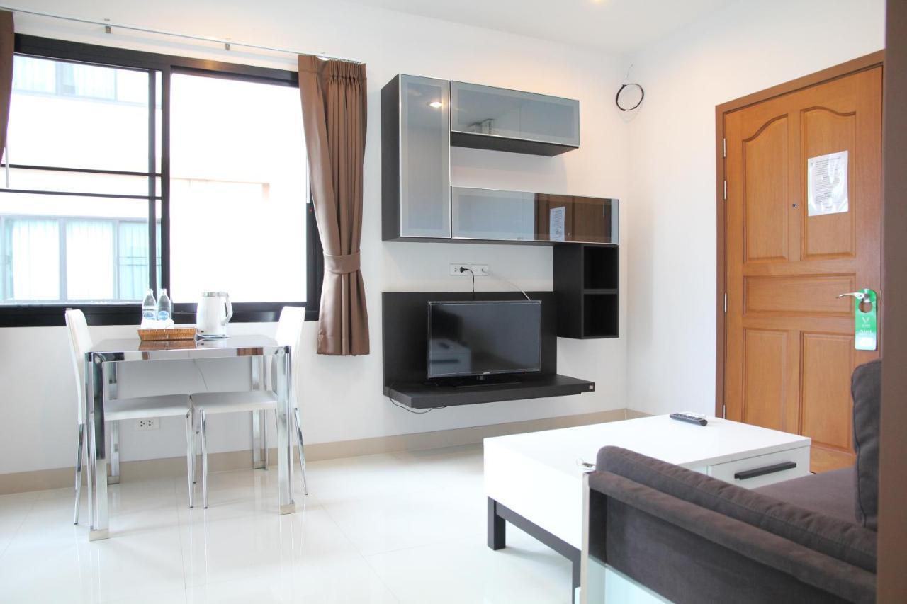 V-Twin Donjan Service Apartment Csiangmaj Kültér fotó