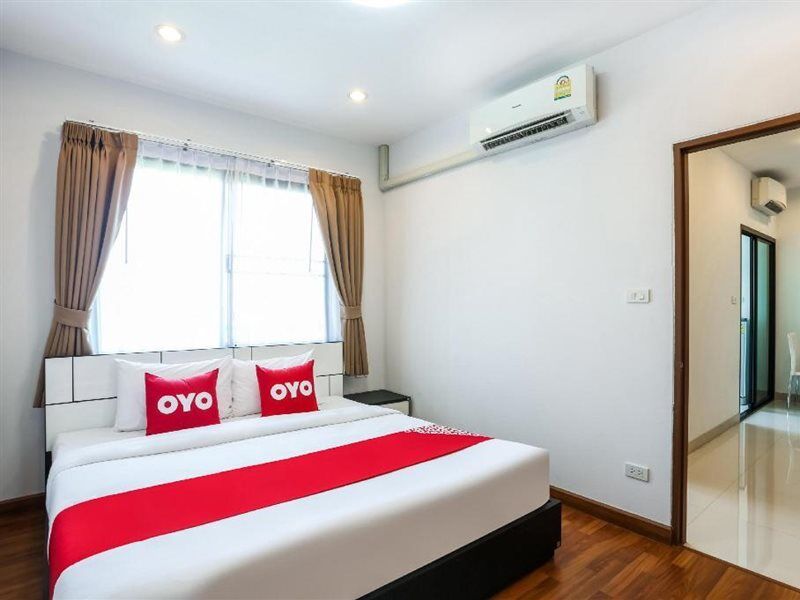 V-Twin Donjan Service Apartment Csiangmaj Kültér fotó