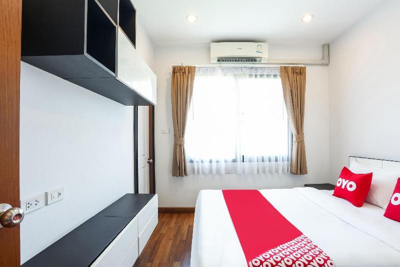 V-Twin Donjan Service Apartment Csiangmaj Kültér fotó